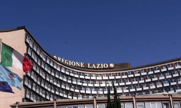 Regione Lazio: mascherine obbligatorie, firmata l'ordinanza